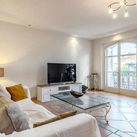 Nadia By Terry's Homes Cannes