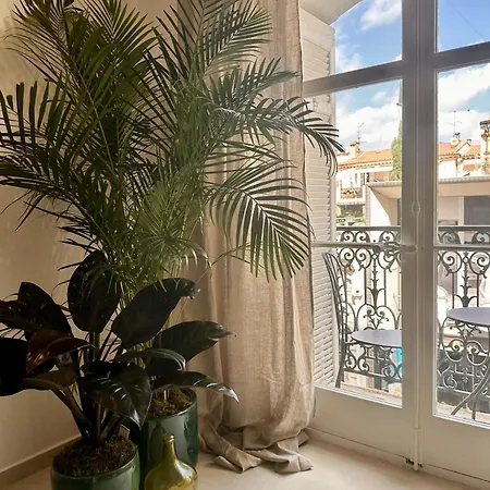 Nadia 3Bdr-3Bath 5Min Palais 아파트 칸느